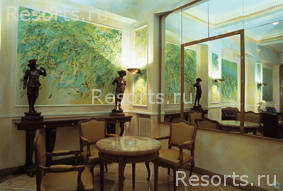 Astoria Hotel 9